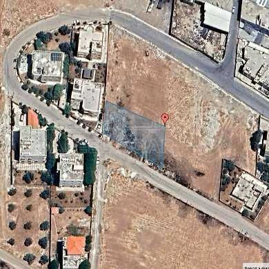 أرض في ارض في منطقة حديثة ومنطقة فلل  - 55,000 دأ - صورة 1