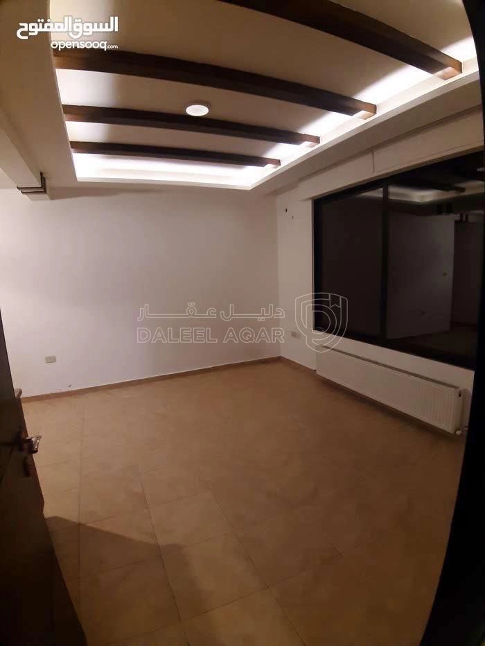 شقة في شارع تاج الملوك عمارة رقم ٢١ - 80,000 دأ - صورة 1