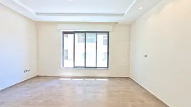 شقة في طريق المطار الحويطي خلف المدارس العالمية - 145,000 دأ - صورة NaN