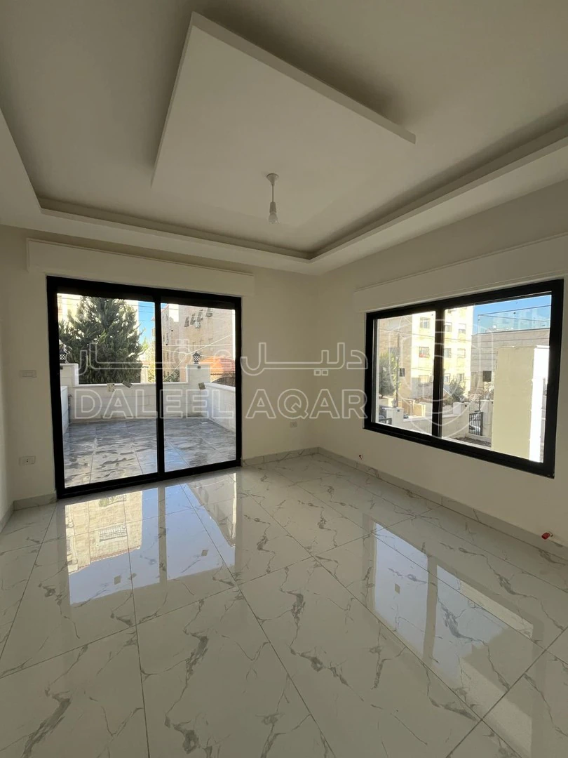 شقة في في ضاحية الياسمين قرب دوار قرقش منطقة راقية  - 75,000 دأ - صورة 1