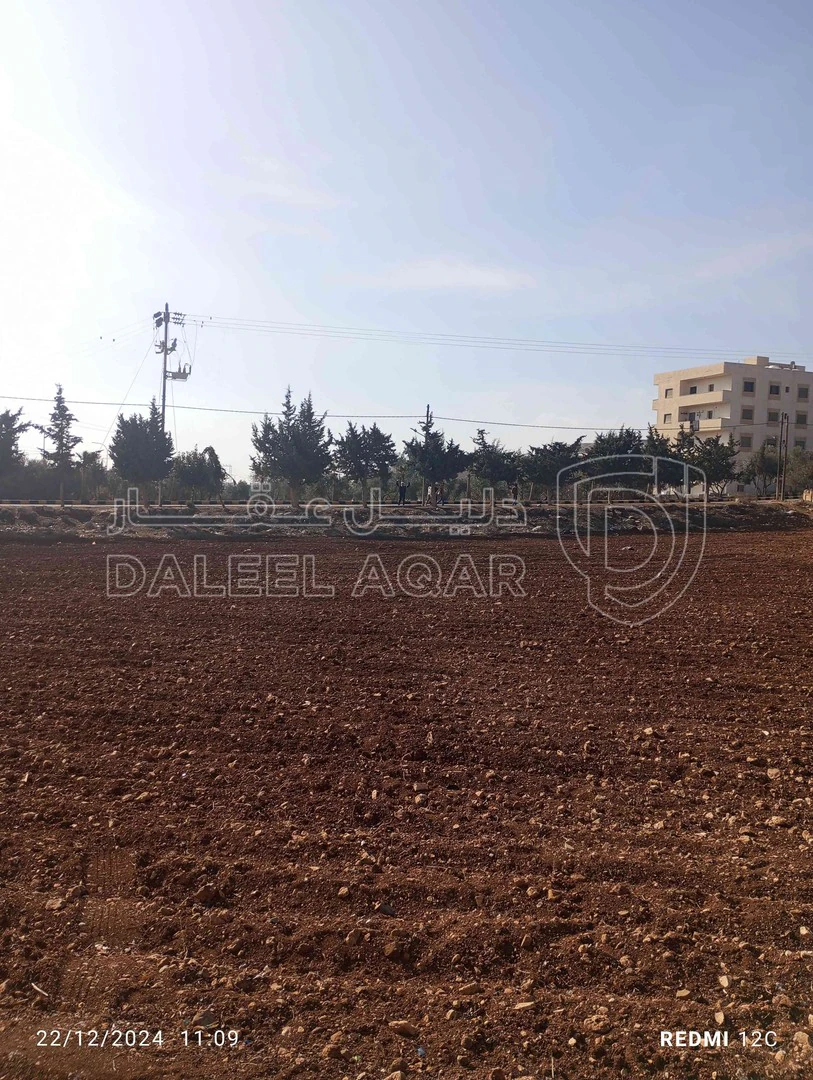 أرض في حسبان الشارع الرئيسي بعد البلديه - 220,000 دأ - صورة 1