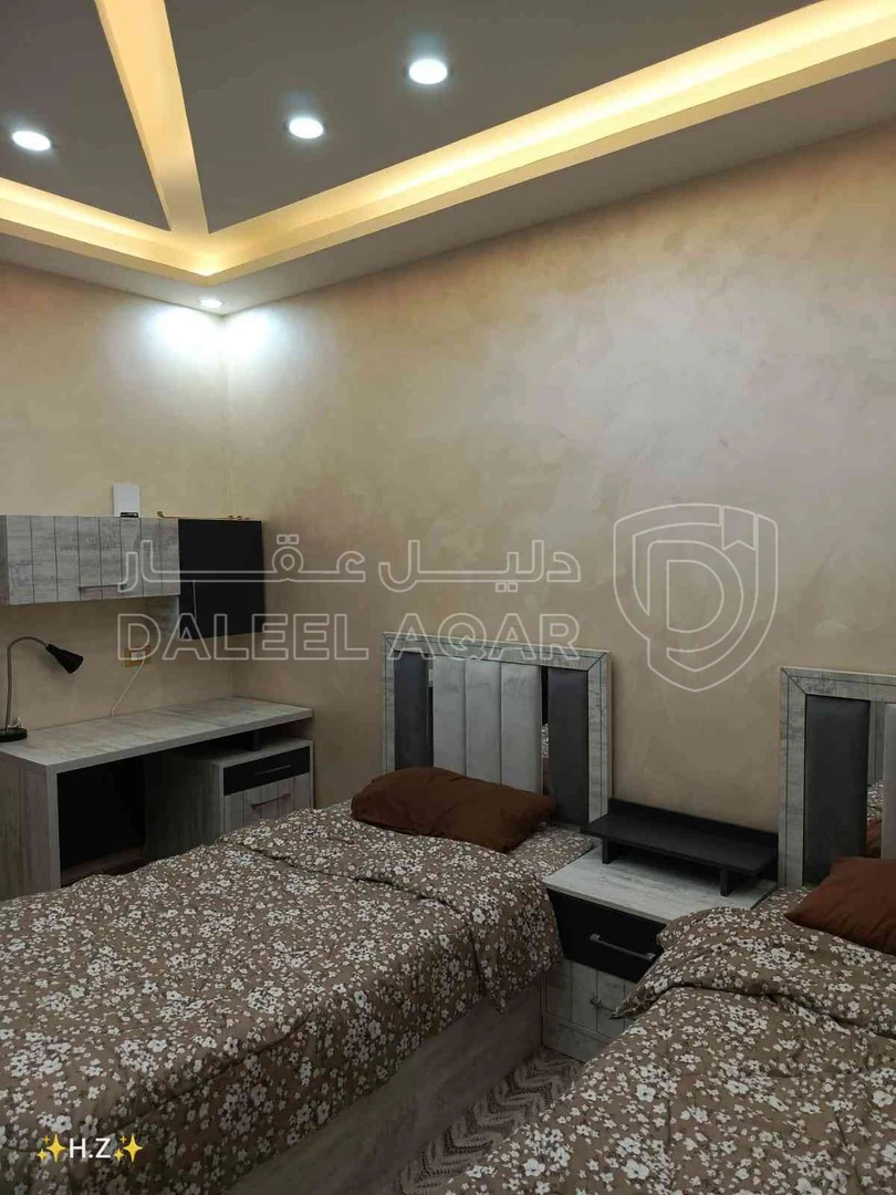 شقة في اربد شارع المعتصم 31 - 55,000 دأ - صورة 1
