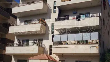 مبنى في آخر شارع السلطه بالقرب من الجامع القديم  - 200,000 دأ - صورة NaN