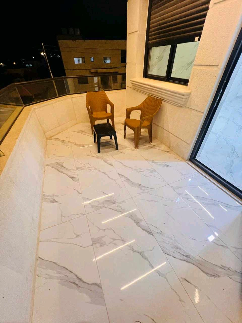 شقة في إربد قرب شارع عمان مخابز السنبلة - 73,000 دأ - صورة 1