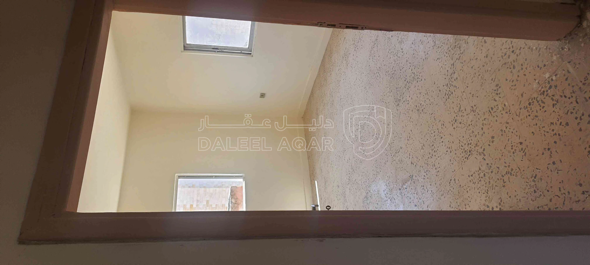 شقة في اربد خلف الضمان الاجتماعي - 9,500 دأ - صورة 1