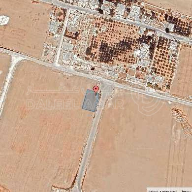 أرض في قرية الصلاحية - امتداد طريق المطار - 27,500 دأ - صورة 1
