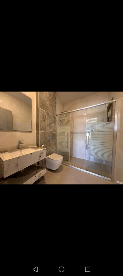 شقة في بالقرب من مديرية شؤون الأفراد - 160,000 دأ - صورة 1