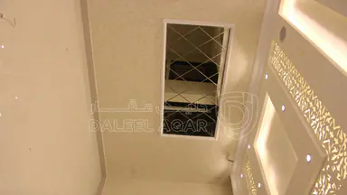 شقة - شارع فهد اللوزي - 115000 دأ