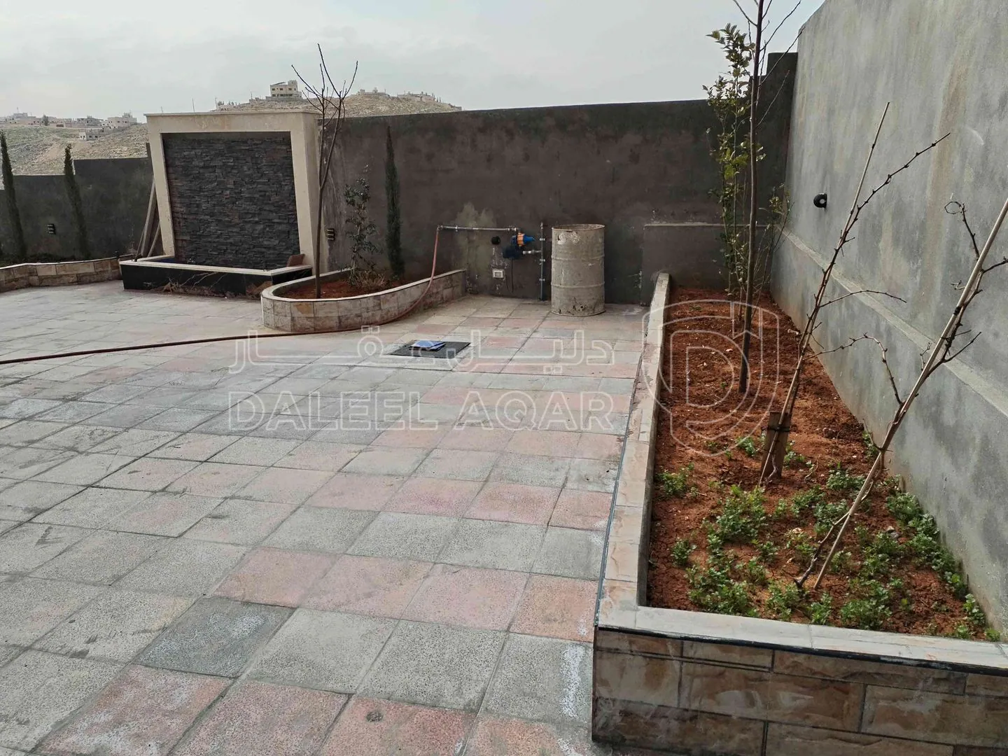 فيلا/منزل في جبل النصر /المغيرات  - 185,000 دأ - صورة 1