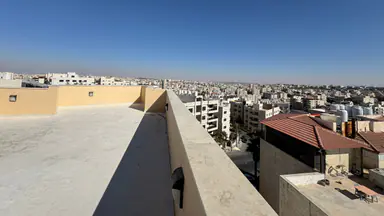 شقة في البنيات طريق المطار - 85,000 دأ - صورة NaN