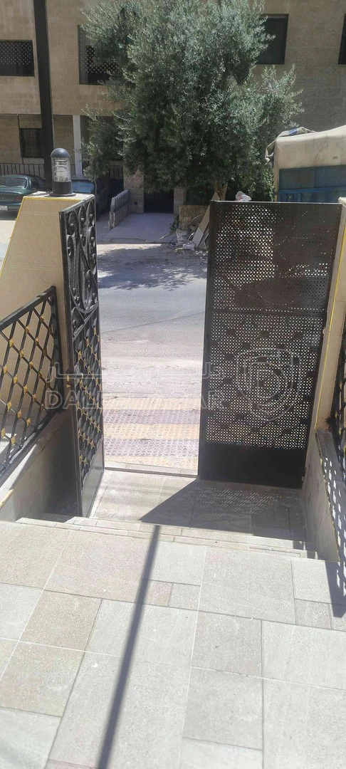 شقة في عمان ضاحيه الامير حسن بجانب مدرسه منابر الاقصى - 48,000 دأ - صورة 1