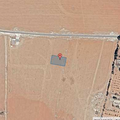 أرض - بالقرب من أكاديمية الزين الفروسية - 75000 دأ