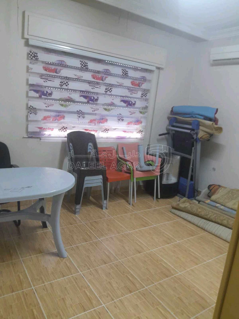 شقة في شفابدران منطقة الكوم بجانب منتزه الأمير حمزه  - 75,000 دأ - صورة 1
