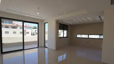 شقة في روف طابقي في دابوق - حي الرحمانية بجانب خزان دابوق - 300,000 دأ - صورة NaN