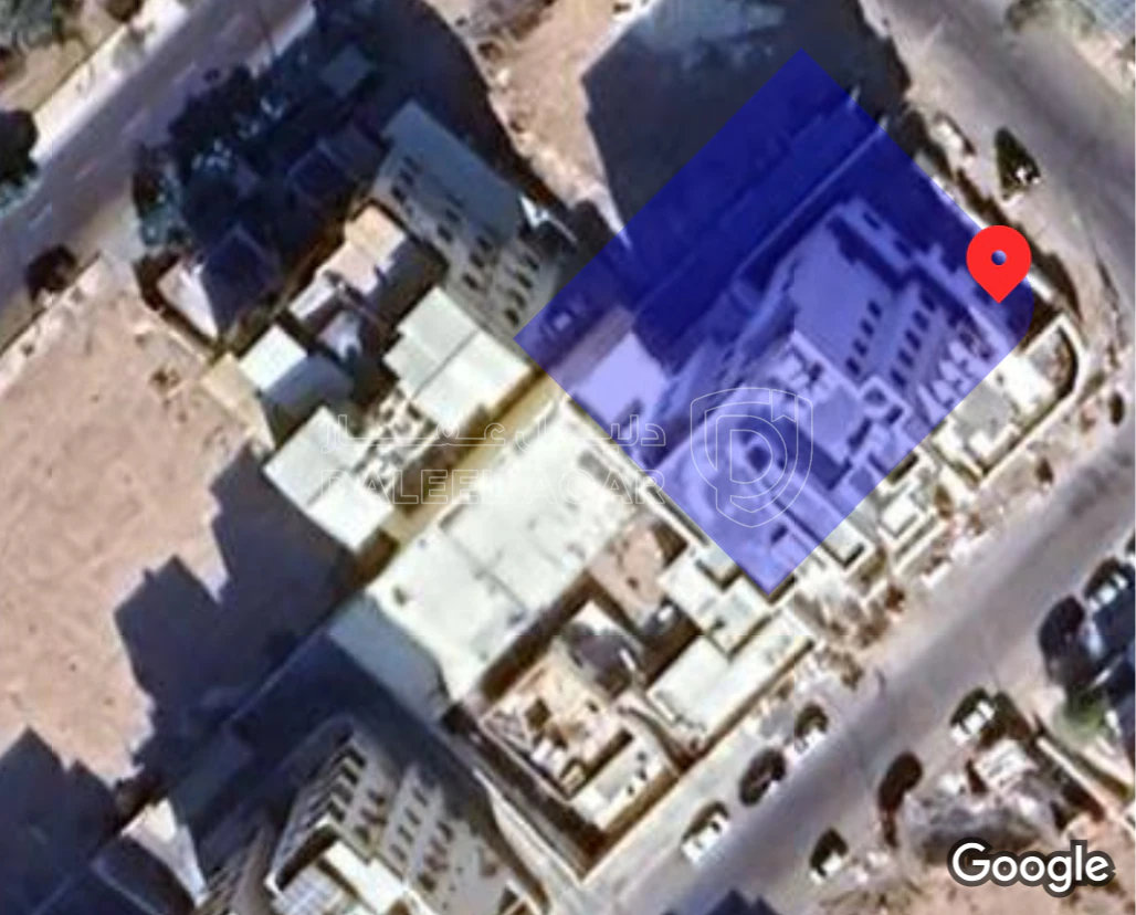 شقة في المنطقة السكنية  الخامسة  - 100,000 دأ - صورة 1