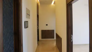 شقة في عبدون - 185,000 دأ - صورة NaN