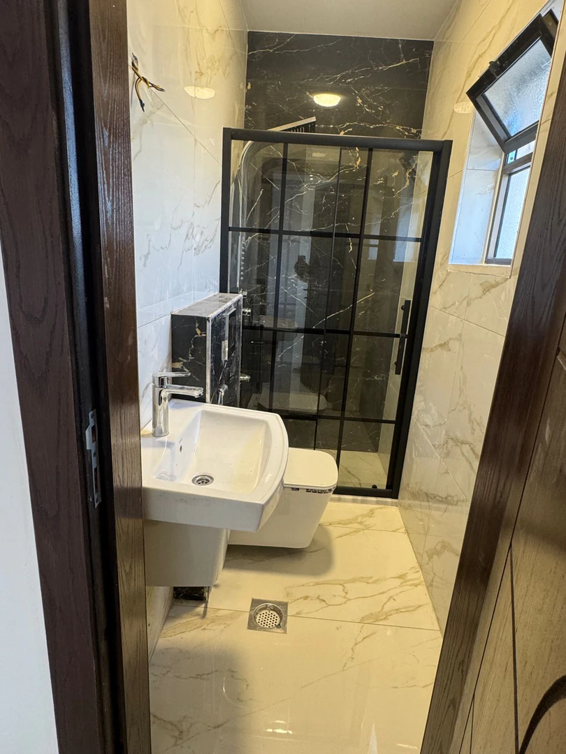شقة في ماركا - المرقب  - 45,000 دأ - صورة 1