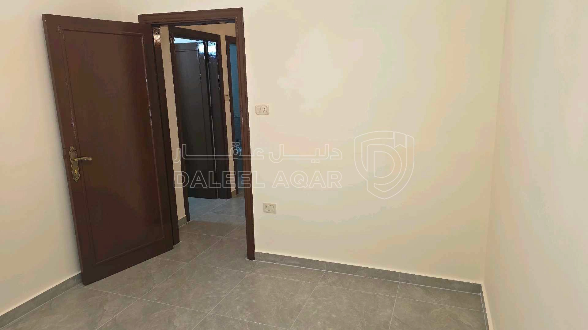 شقة في جبل الزهور  - 32,000 دأ - صورة 1