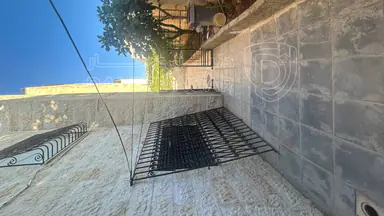 مبنى في عماره مكونه من ٤ طوابق - 300,000 دأ - صورة NaN