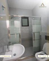 شقة في إسكان الكهرباء قرب مسجد الفراج - 57,000 دأ - صورة NaN