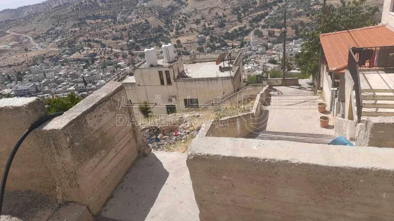 فيلا/منزل في عمان البيادر - 85,000 دأ - صورة 1