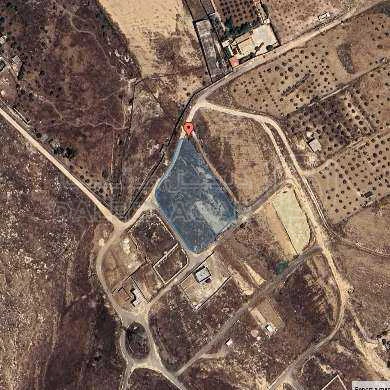 أرض في بيرين قرب قصر النجار - 35,000 دأ - صورة 1