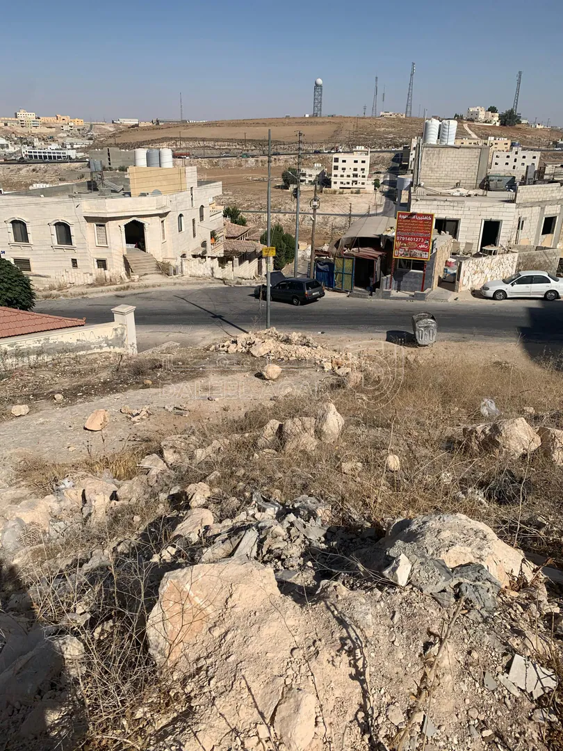 أرض في ابو علندا قرب مسجد عثمان مظعون - 65,000 دأ - صورة 1