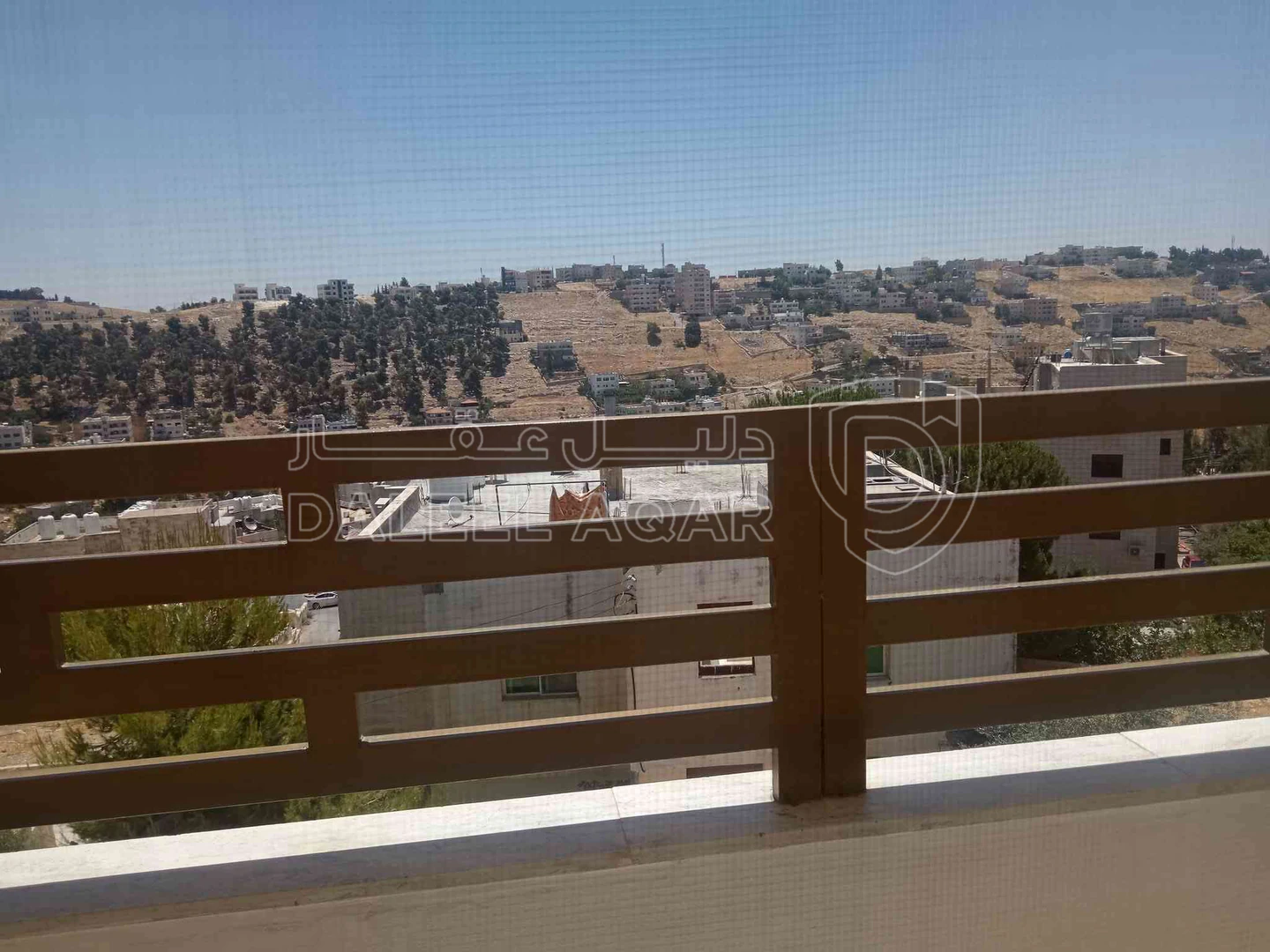 فيلا/منزل في السلط السلالم قرب مدرسة فاطمة الزهراء منزل رقم ٧ - 145,000 دأ - صورة 1