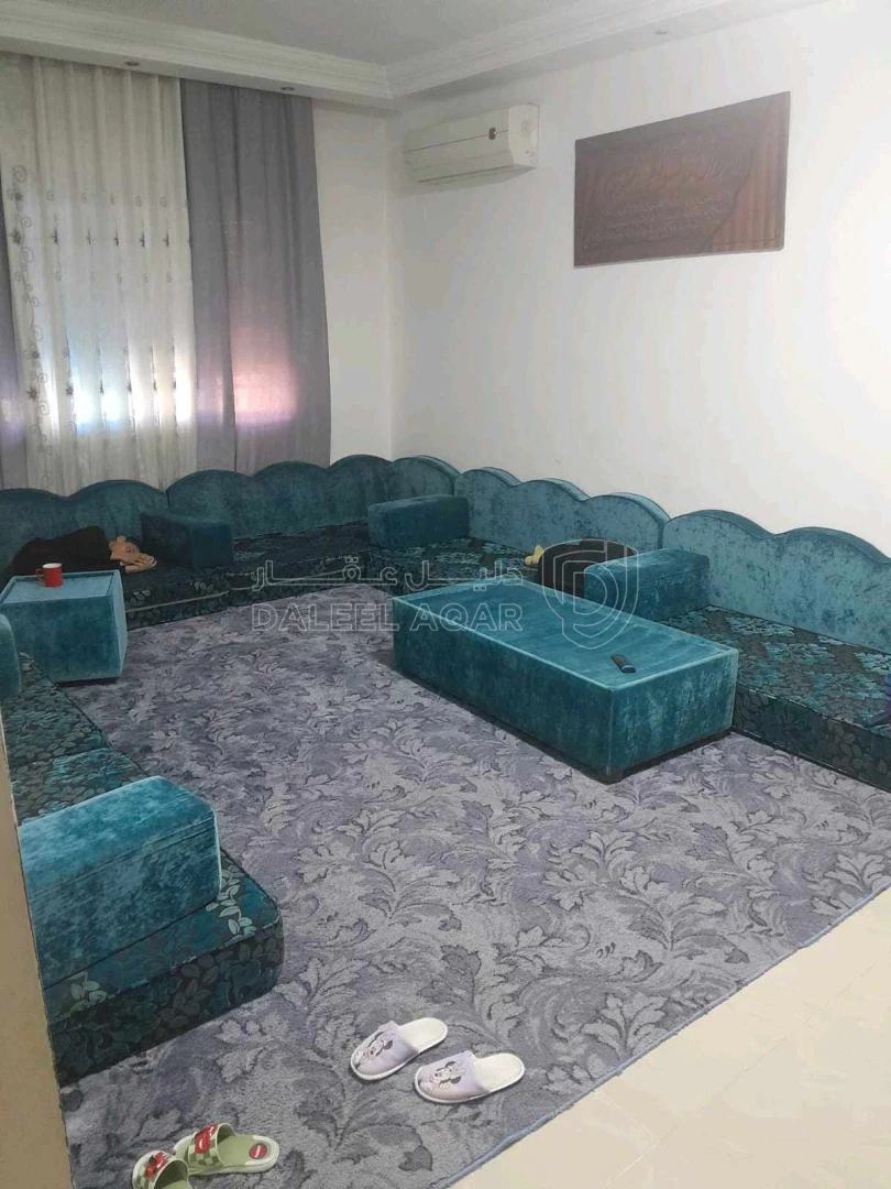 شقة في شفابدران منطقة الكوم بجانب منتزه الأمير حمزه  - 75,000 دأ - صورة 1