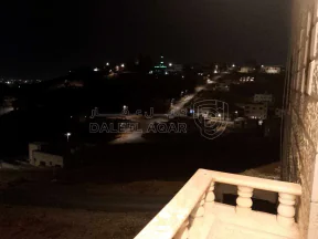 فيلا/منزل في منزل للبيع دوبلكس طابقين مشطب كامل مسكون 10شهور فقط مستقل عمر البناء 3سنوات شومر اسكان المهندسين مقابل مسجد الخير من المالك مباشره  - 150,000 دأ - صورة NaN