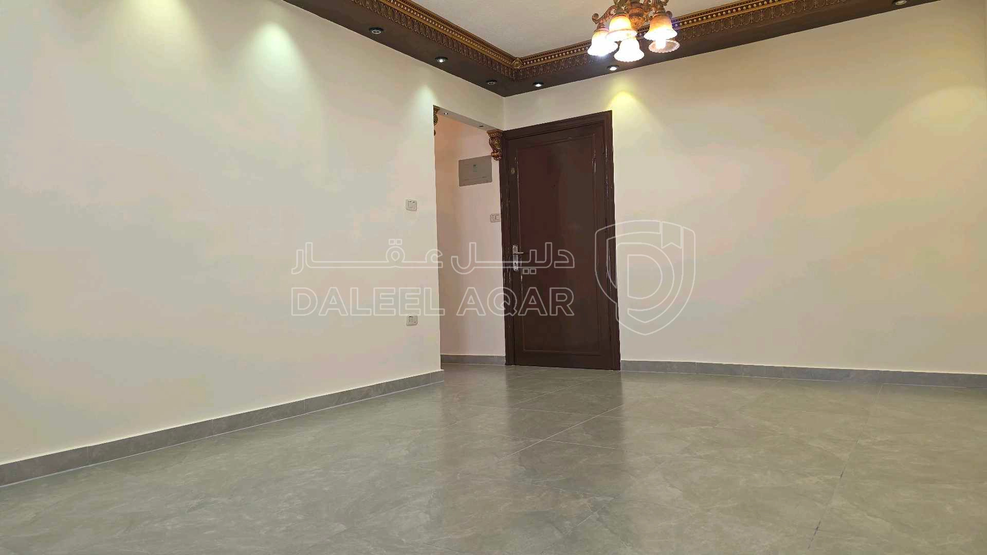 شقة في جبل الزهور  - 32,000 دأ - صورة 1