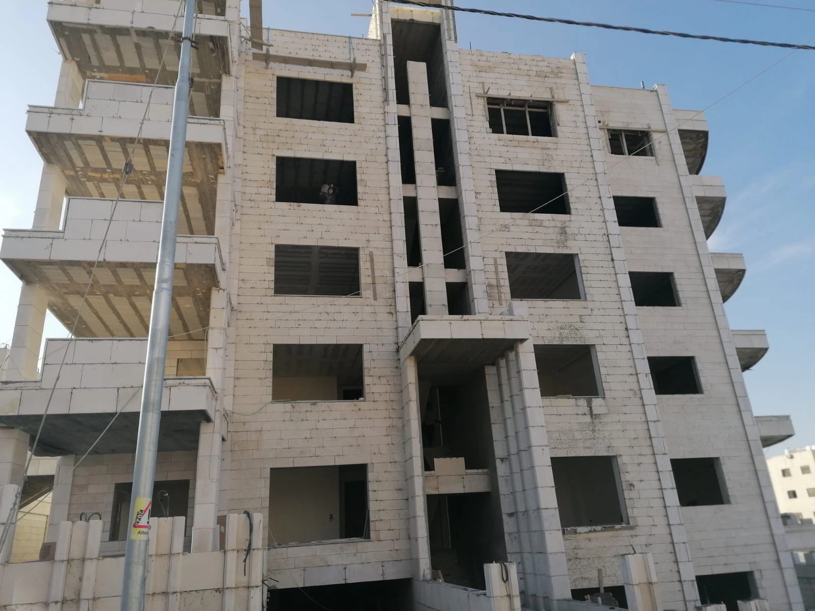 شقة في شفا بدران - قرب الجامعة التطبيقية - 115,000 دأ - صورة 1