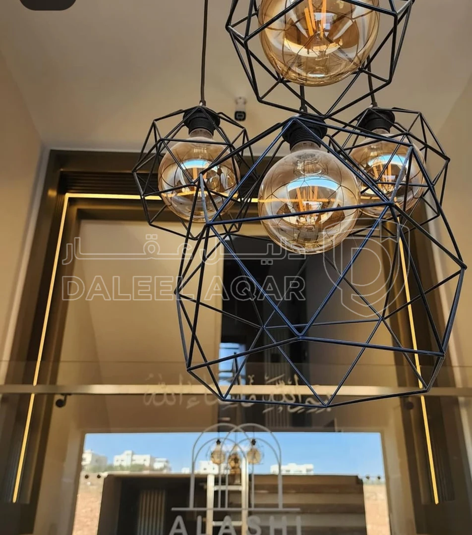 شقة في حي الصحابة – كردور عبدون - رجم عميش - 165,000 دأ - صورة 1