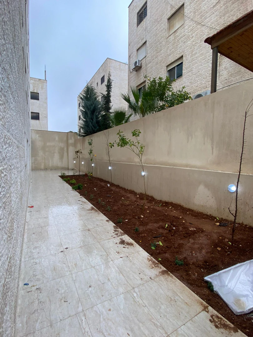 شقة في مرج الحمام قرب مسجد التقوى - 118,000 دأ - صورة 1