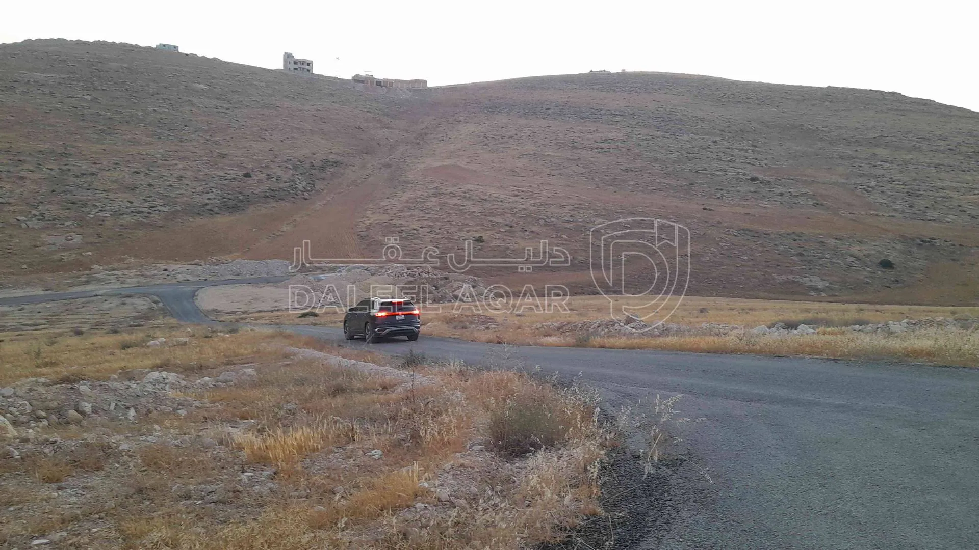 أرض في الزرقاء، جريبا، قرب حي الارقم - 55,000 دأ - صورة 1