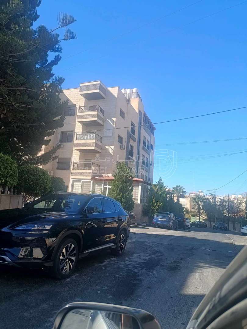 شقة في عمان خلدا بالقرب من مدرسة المعارف - 128,000 دأ - صورة 1