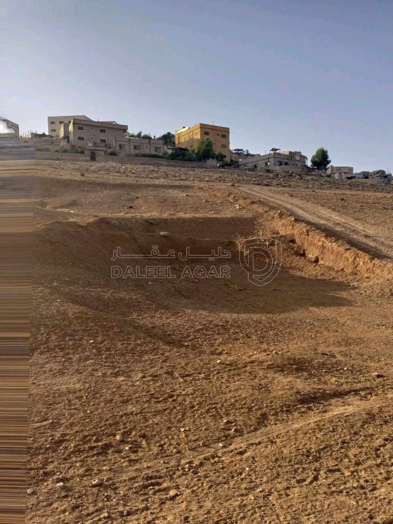 أرض في الأردن - عمان قطعة أرض في ماركا/ المغيرات  - 19,000 دأ - صورة 1