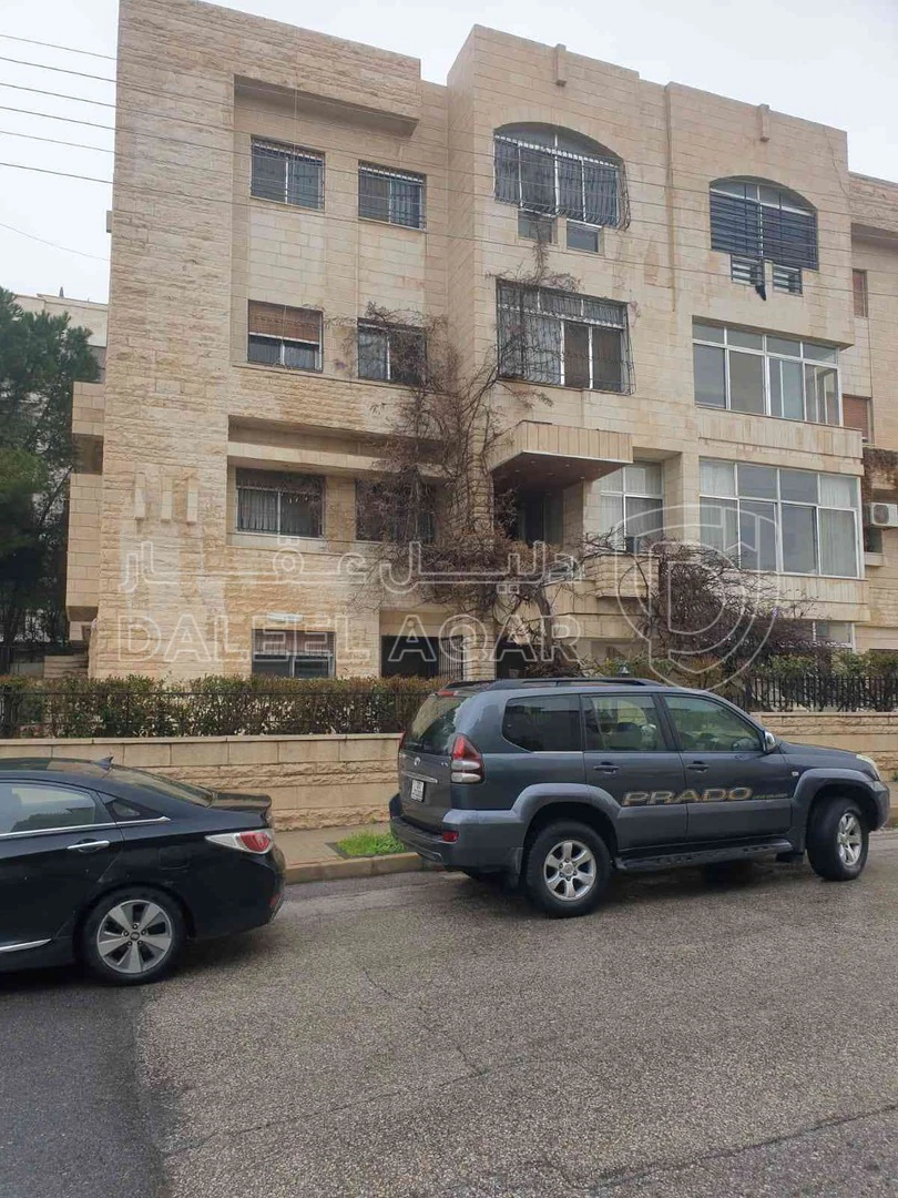 مبنى في الجبيهه - 680,000 دأ - صورة 1