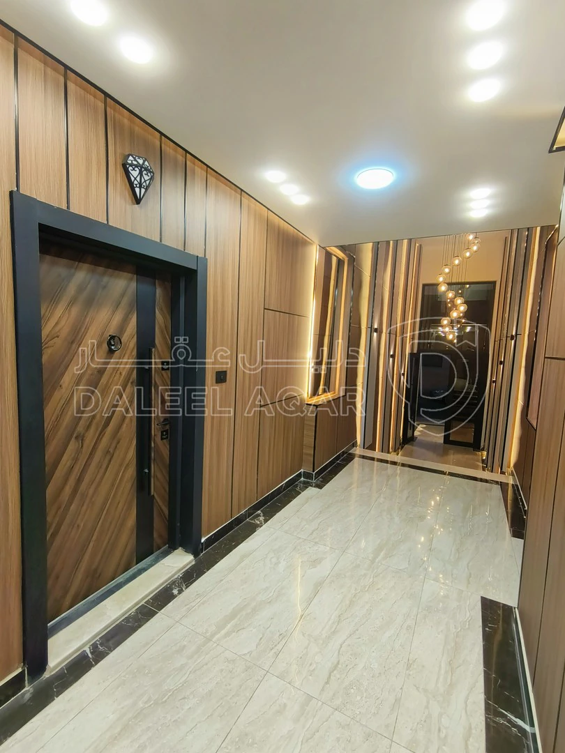 شقة في شركة عمر الفقيه مشروع ٥٤ شقه ١٥٠م طابق ١  - 67,000 دأ - صورة 1