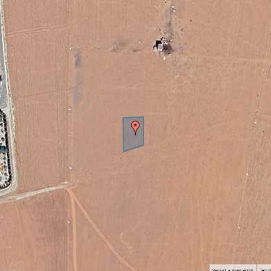 أرض في بالقرب من أكاديمية الزين الفروسية - 84,500 دأ - صورة 1