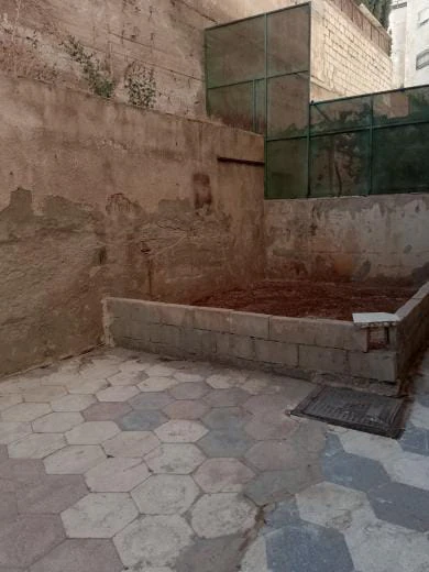 شقة في شقة تسوية للبيع – جبل الزهور | 142م² - 45,000 دأ - صورة 1