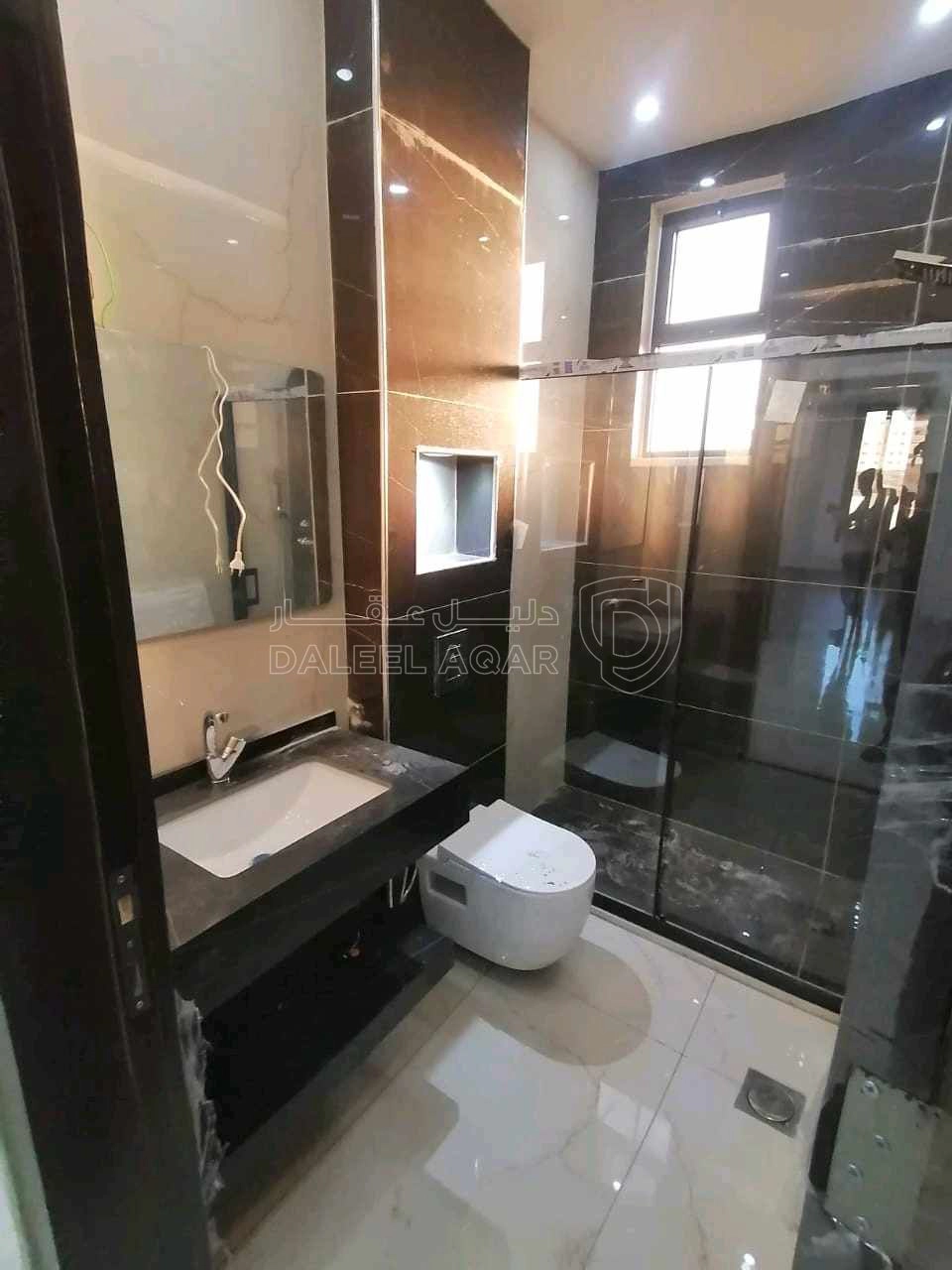 شقة في البنيات - 130,000 دأ - صورة 1