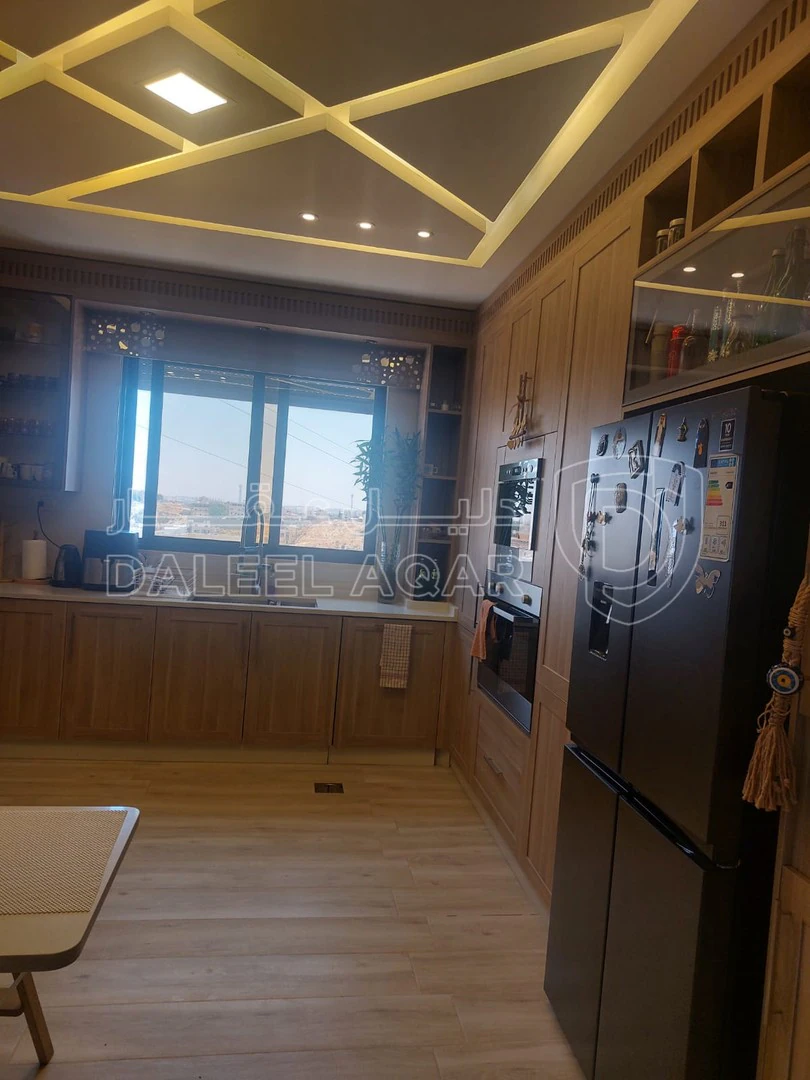 شقة في شارع يوسف رفيق الداهوودي - 298,000 دأ - صورة 1