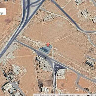 مبنى في عمان منطقة احد قرب الجمرك الجديد  - 550,000 دأ - صورة 1