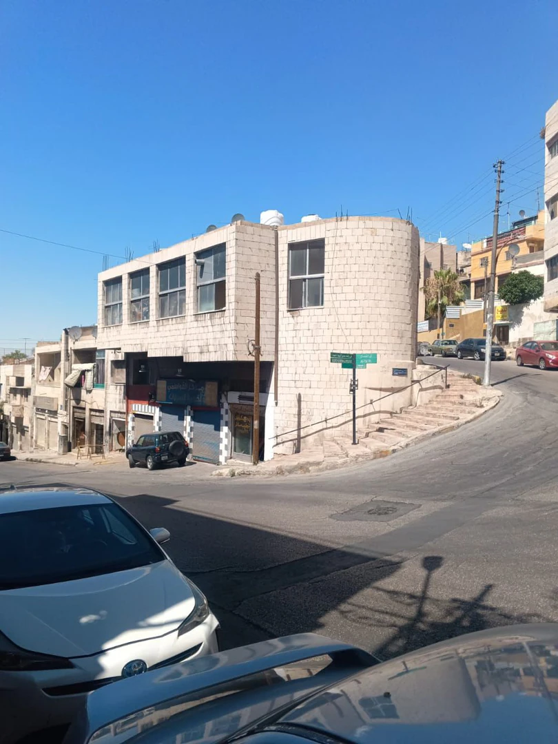 مبنى في عمان - جبل التاج - 150,000 دأ - صورة 1