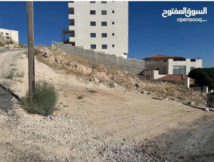 أرض في ابو علندا قرب مسجد عثمان مظعون - 65,000 دأ - صورة 1