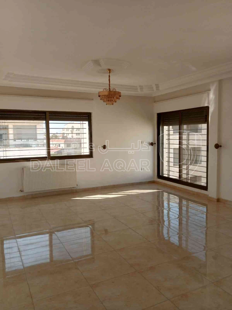 شقة في شقه للبيع بالجبيهه خلف السيفوي  - 77,000 دأ - صورة 1