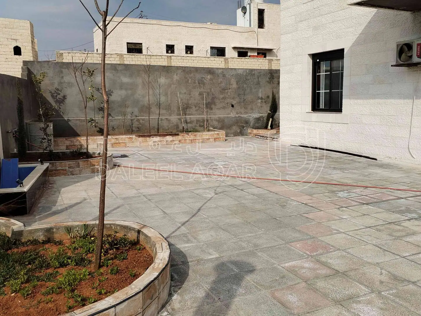 فيلا/منزل في جبل النصر /المغيرات  - 185,000 دأ - صورة 1