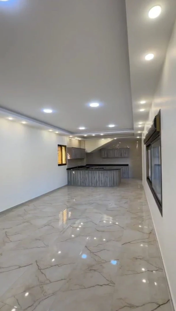 مزرعة/شاليه في اراضي جرش - قرية ام قنطره - 350,000 دأ - صورة 1