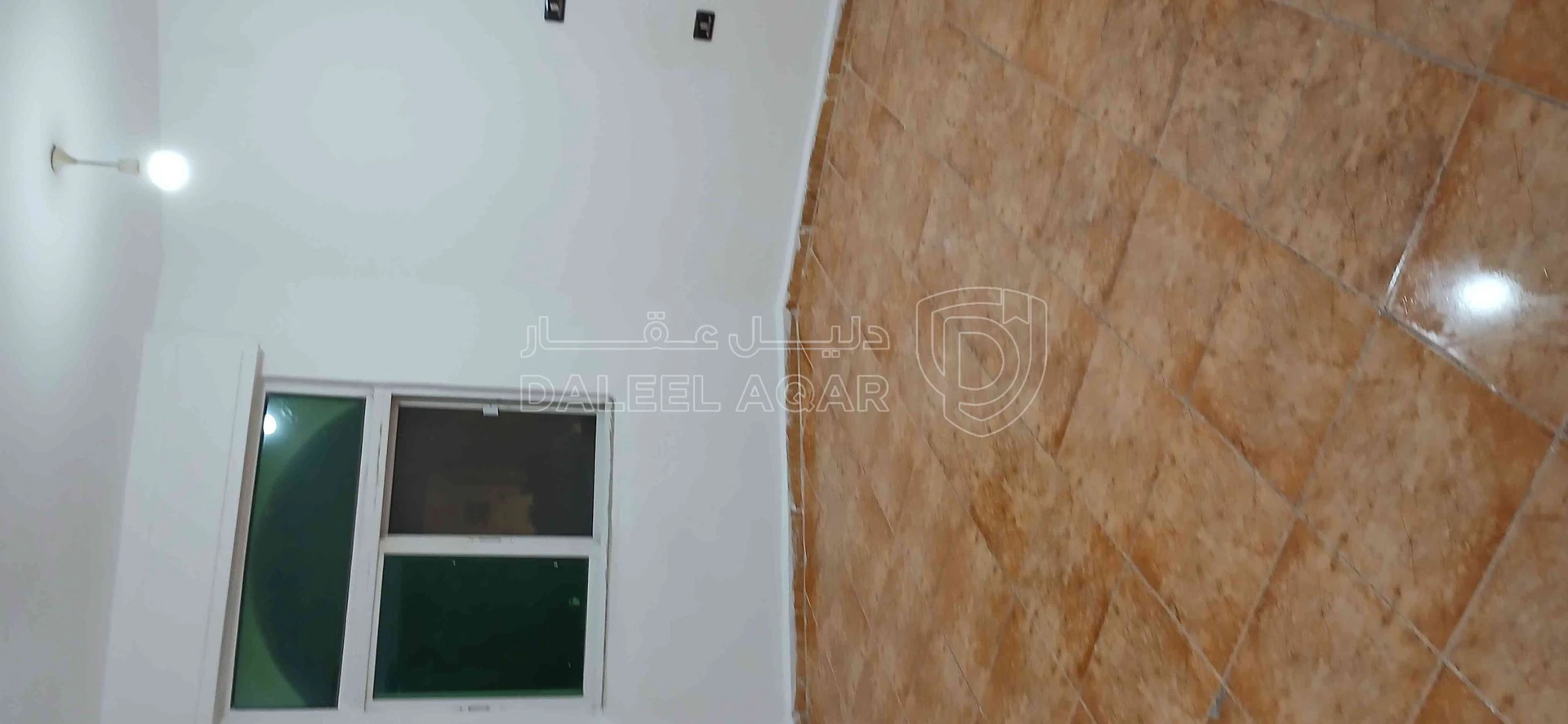 شقة في المرج بالقرب من دوار الإسكان  - 25,000 دأ - صورة 1